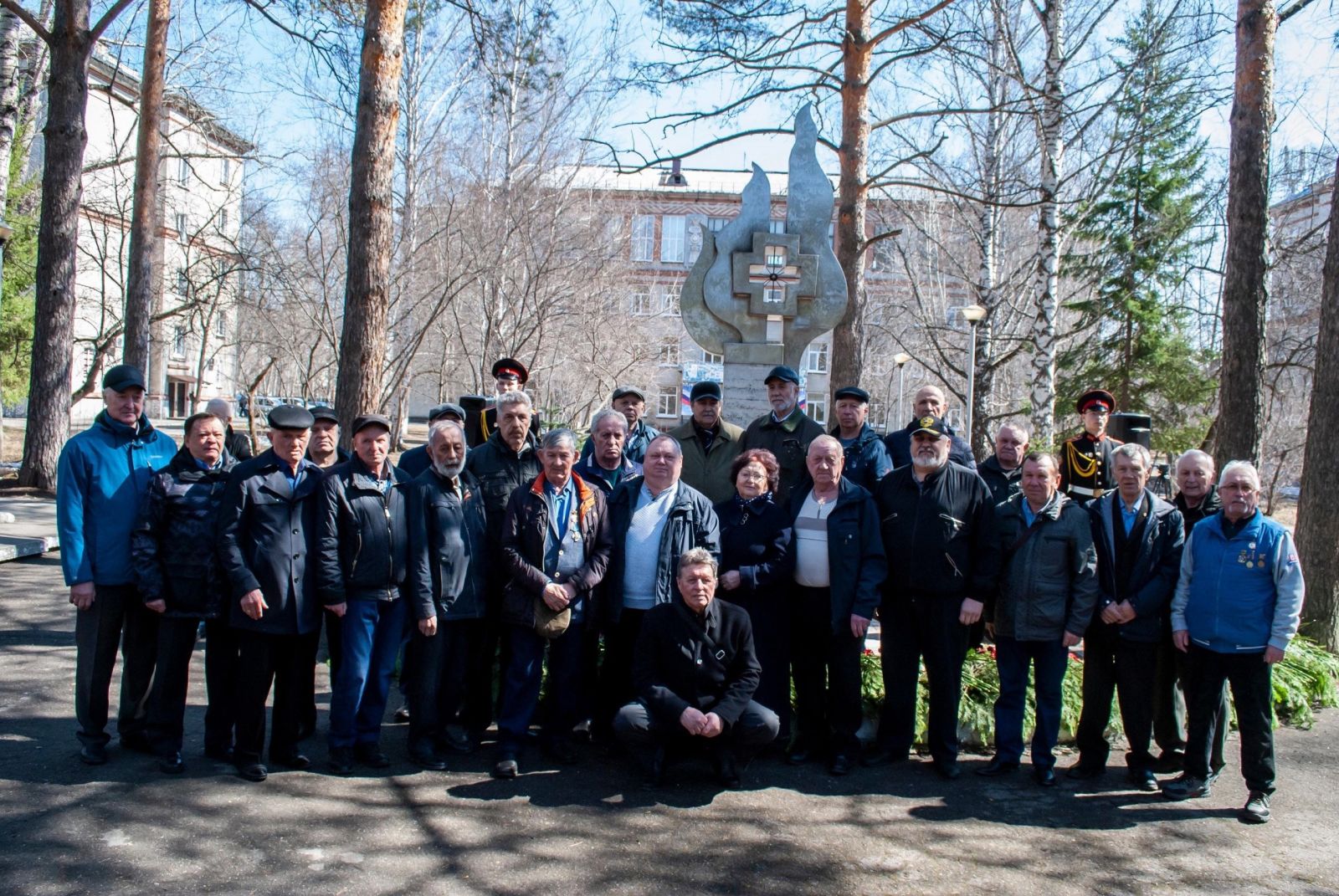 В Северске прошел митинг памяти героев-ликвидаторов Чернобыльской аварии |  Администрация ЗАТО Северск